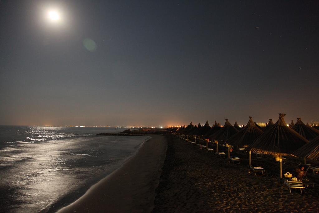 African Beach Hotel-Residence Manfredonia Exterior photo
