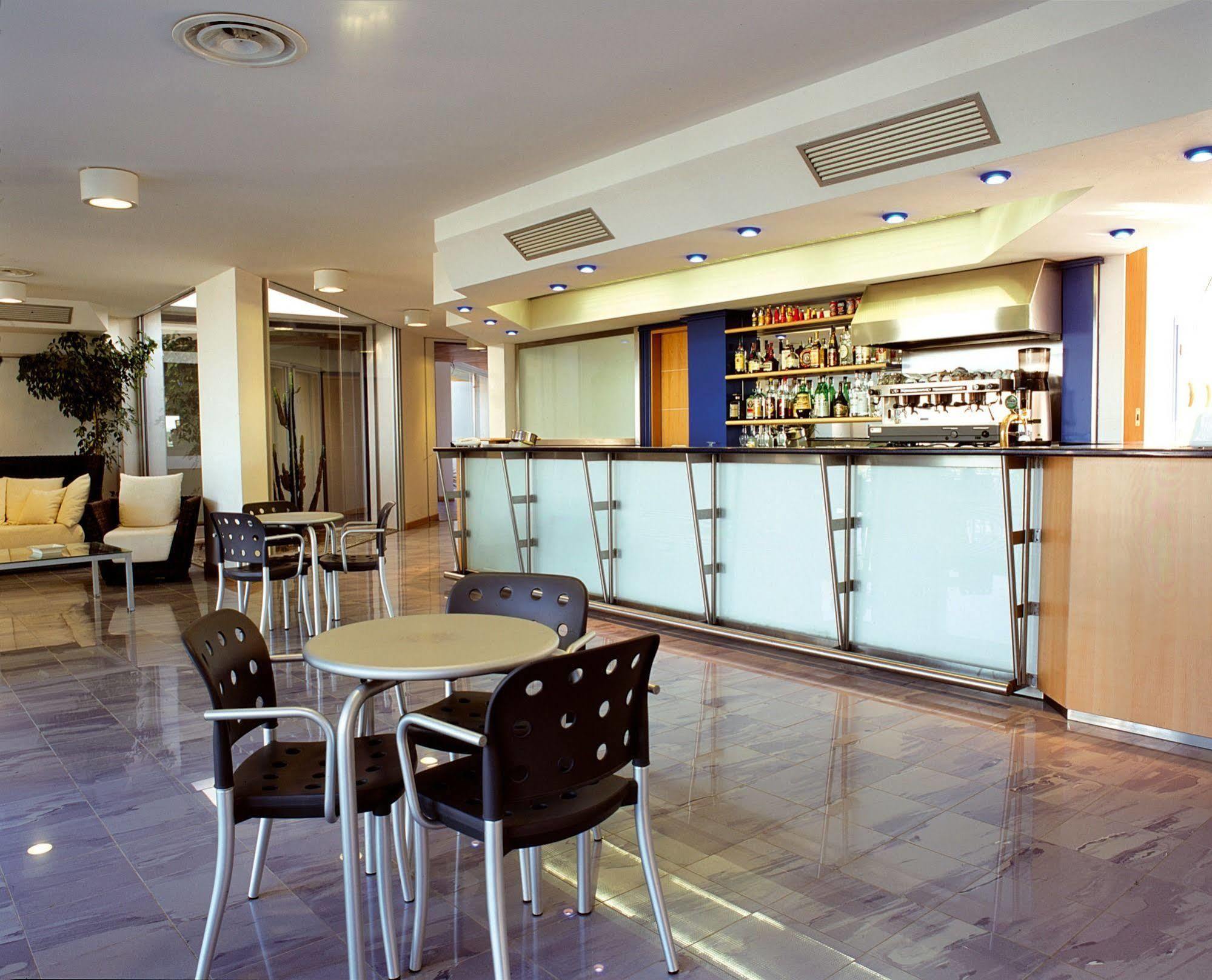 African Beach Hotel-Residence Manfredonia Exterior photo