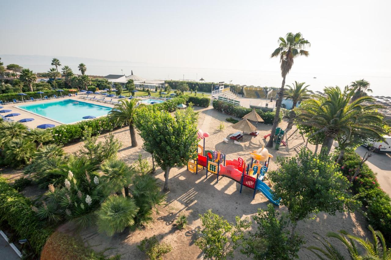 African Beach Hotel-Residence Manfredonia Exterior photo