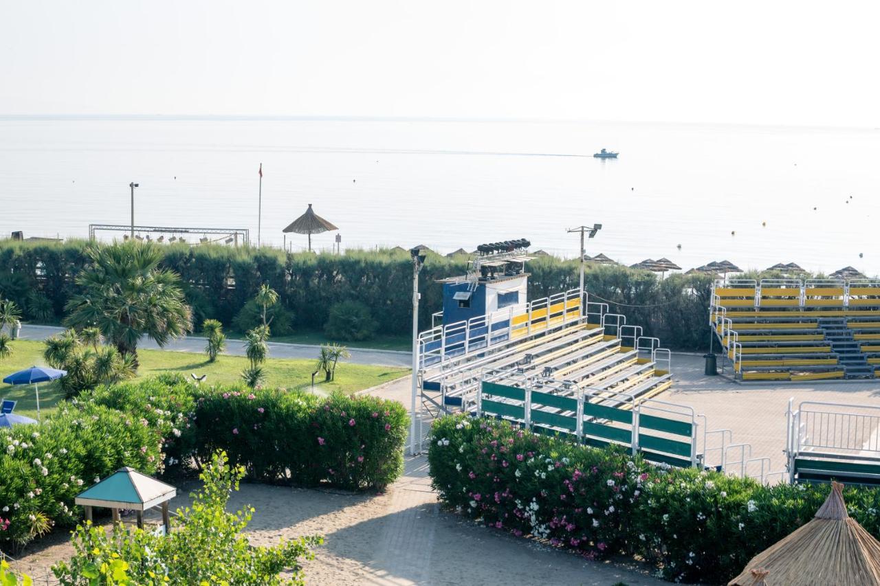African Beach Hotel-Residence Manfredonia Exterior photo